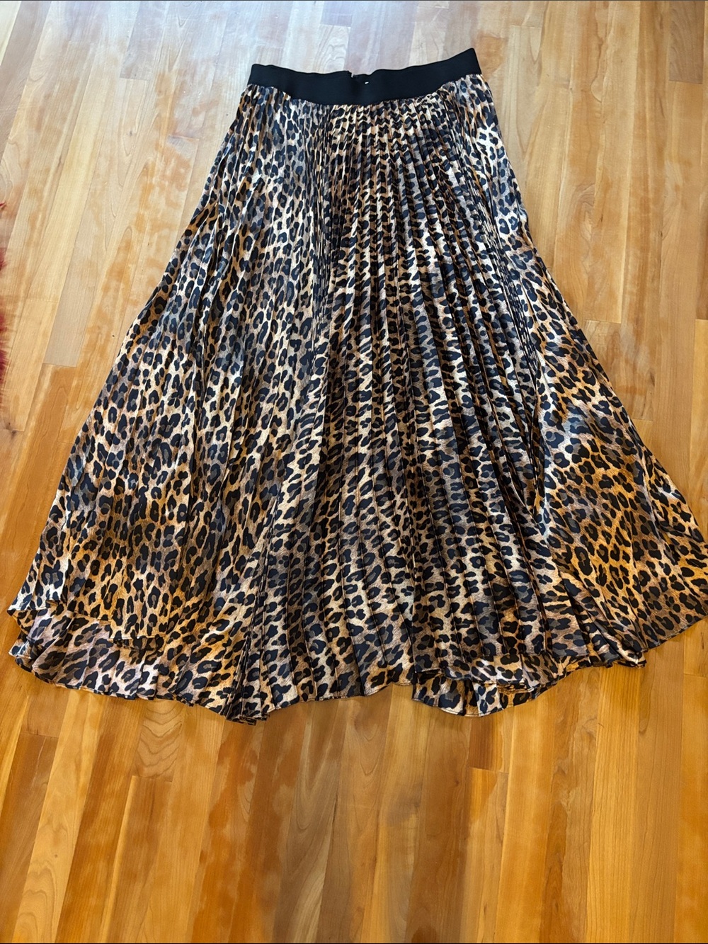Alice + Olivia Leopard Print Pleated Maxi Skirt - Black, Brown, Tan